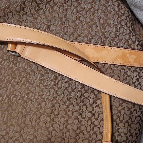 Coach weekender and toiletry bag - Picture 7 of 11